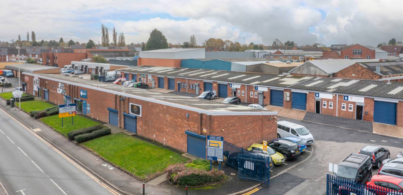 Long Lane Trading Estate  - Industrial Unit To Let - Long Lane Trading Estate, Blackheath